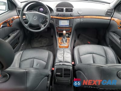 Zdjęcie 8 z 12 samochodu: 2004 MERCEDES-BENZ E 320 4MATIC VIN:WDBUF82J94X147479 - miniatura