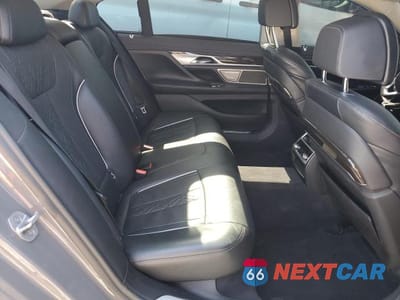 Zdjęcie 10 z 12 samochodu: 2022 BMW 740 XI VIN:WBA7T4C00NCH62629 - miniatura