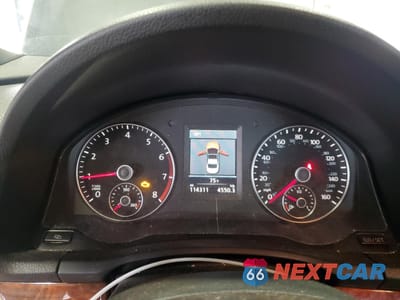 Zdjęcie 9 z 12 samochodu: 2012 VOLKSWAGEN EOS LUX VIN:WVWFW7AH1CV019220 - miniatura