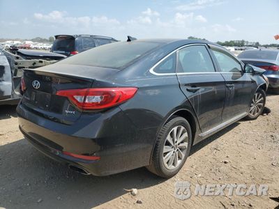 Trzecie zdjęcie samochodu z tyłu: 2016 HYUNDAI SONATA SPORT VIN:5NPE34AF9GH426483 - miniatura