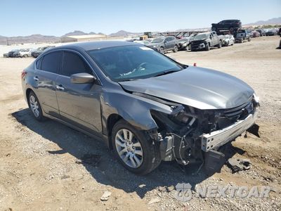Czwarte zdjęcie samochodu z boku: 2017 NISSAN ALTIMA 2.5 VIN:1N4AL3AP3HN364510 - miniatura