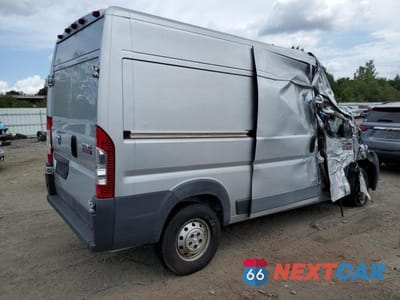 Trzecie zdjęcie samochodu z tyłu: 2016 RAM PROMASTER 1500 1500 HIGH VIN:3C6TRVBG3GE122726 - miniatura