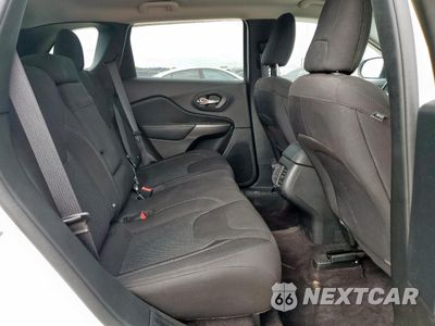 Zdjęcie 11 z 14 samochodu: 2019 JEEP CHEROKEE LATITUDE VIN:1C4PJMCB5KD125894 - miniatura
