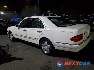 Drugie zdjęcie samochodu z przodu: 1997 MERCEDES-BENZ E 420 VIN:WDBJF72F2VA257190 - miniatura