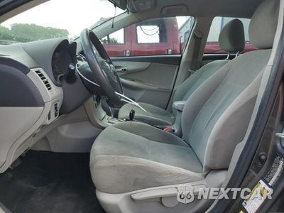 Zdjęcie 7 z 14 samochodu: 2012 TOYOTA COROLLA BASE VIN:2T1BU4EE1CC878376 - miniatura
