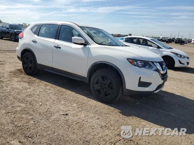 Czwarte zdjęcie samochodu z boku: 2017 NISSAN ROGUE S VIN:JN8AT2MV6HW013782 - miniatura
