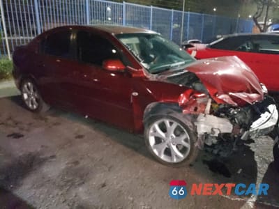 Czwarte zdjęcie samochodu z boku: 2004 MAZDA 3 I VIN:JM1BK32F191220311 - miniatura