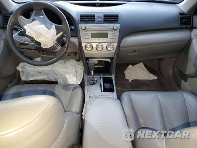 Zdjęcie 8 z 12 samochodu: 2011 TOYOTA CAMRY BASE VIN:4T4BF3EK3BR205974 - miniatura