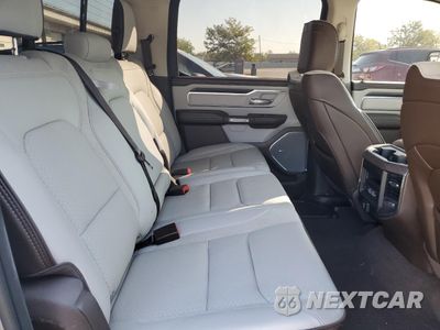 Zdjęcie 11 z 16 samochodu: 2025 RAM 1500 LARAMIE VIN:1C6SRFJP1SN553296 - miniatura