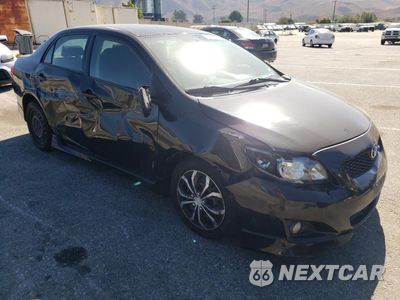 Czwarte zdjęcie samochodu z boku: 2009 TOYOTA COROLLA BASE VIN:1NXBU40EX9Z025585 - miniatura