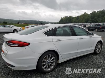 Trzecie zdjęcie samochodu z tyłu: 2017 FORD FUSION SE HYBRID VIN:3FA6P0LU6HR409724 - miniatura