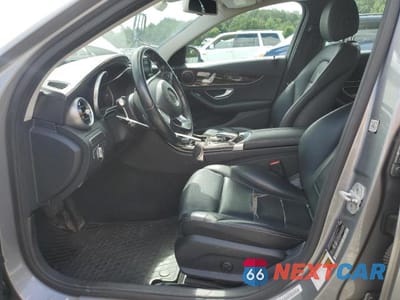 Zdjęcie 7 z 12 samochodu: 2015 MERCEDES-BENZ C 300 4MATIC VIN:55SWF4KB5FU082475 - miniatura