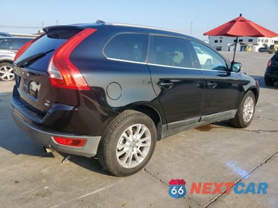 Trzecie zdjęcie samochodu z tyłu: 2010 VOLVO XC60 T6 VIN:YV4992DZ8A2061522 - miniatura