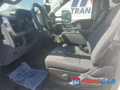 Zdjęcie 7 z 12 samochodu: 2024 FORD F550 SUPER DUTY VIN:1FD0W5HT1REC41071 - miniatura