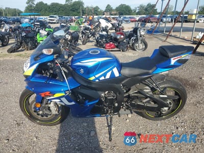 Trzecie zdjęcie samochodu z tyłu: 2015 SUZUKI GSX-R600 VIN:JS1GN7FA9F2100372 - miniatura