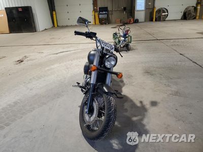 Drugie zdjęcie samochodu z przodu: 2012 HONDA VT750 C2B VIN:JH2RC5373CK200214 - miniatura