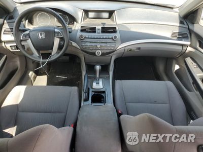 Zdjęcie 8 z 12 samochodu: 2012 HONDA ACCORD LXP VIN:1HGCP2F49CA075780 - miniatura
