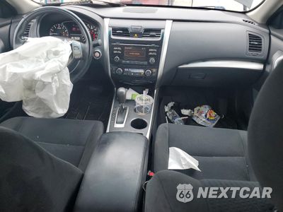 Zdjęcie 8 z 13 samochodu: 2015 NISSAN ALTIMA 2.5 VIN:1N4AL3AP1FC412787 - miniatura