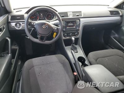 Zdjęcie 8 z 15 samochodu: 2016 VOLKSWAGEN PASSAT S VIN:1VWAT7A37GC022130 - miniatura
