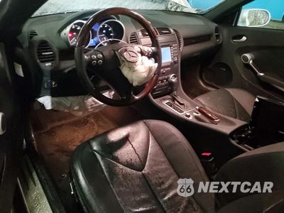 Zdjęcie 8 z 14 samochodu: 2005 MERCEDES-BENZ SLK 350 VIN:WDBWK56F25F027183 - miniatura