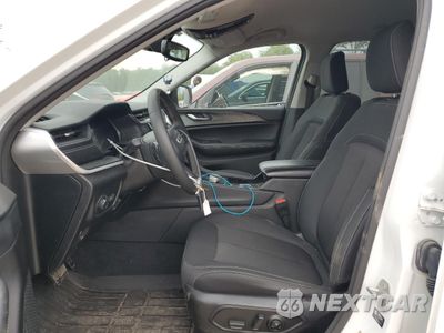 Zdjęcie 7 z 14 samochodu: 2023 JEEP GRAND CHEROKEE L LAREDO VIN:1C4RJKAG0P8888594 - miniatura