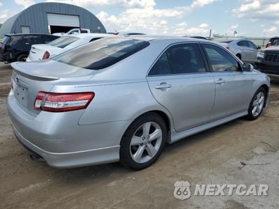 Trzecie zdjęcie samochodu z tyłu: 2011 TOYOTA CAMRY BASE VIN:4T1BF3EKXBU151910 - miniatura