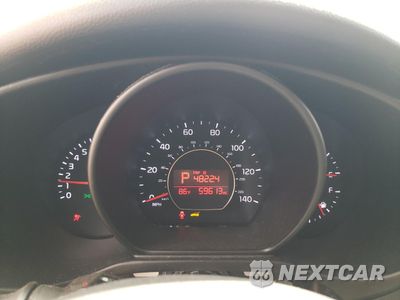 Zdjęcie 9 z 14 samochodu: 2016 KIA SOUL + VIN:KNDJP3A58G7356354 - miniatura