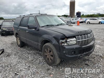Czwarte zdjęcie samochodu z boku: 2012 LINCOLN NAVIGATOR VIN:5LMJJ2J51CEL00847 - miniatura
