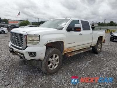Drugie zdjęcie samochodu z przodu: 2016 GMC SIERRA K2500 DENALI VIN:1GT12UE8XGF123820 - miniatura
