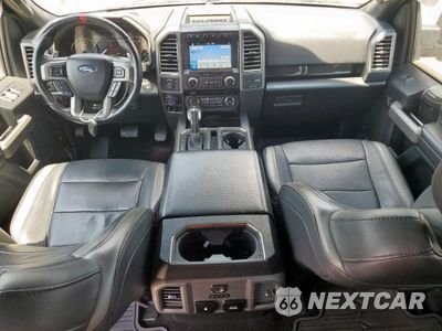Zdjęcie 8 z 13 samochodu: 2018 FORD F150 RAPTOR VIN:1FTFW1RGXJFB84943 - miniatura