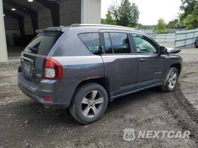 Trzecie zdjęcie samochodu z tyłu: 2016 JEEP COMPASS LATITUDE VIN:1C4NJDEB5GD795179 - miniatura