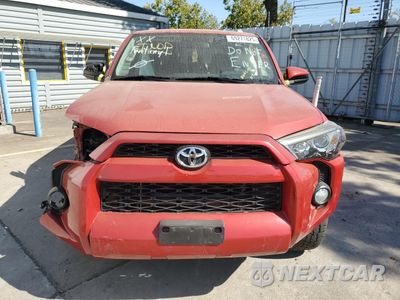 Piąte zdjęcie samochodu w środku: 2014 TOYOTA 4RUNNER SR5 VIN:JTEZU5JR7E5065021 - miniatura