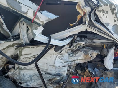 Zdjęcie 10 z 13 samochodu: 2002 CHEVROLET EXPRESS G2500 VIN:1GCFG25M321197840 - miniatura