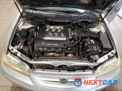 Zdjęcie 11 z 14 samochodu: 2002 HONDA ACCORD EX VIN:1HGCG22512A007776 - miniatura