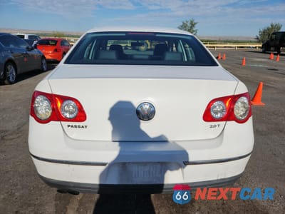 Zdjęcie 6 z 14 samochodu: 2007 VOLKSWAGEN PASSAT VIN:WVWJK73C97P068179 - miniatura