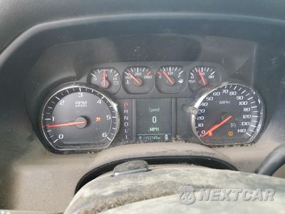 Zdjęcie 9 z 14 samochodu: 2018 CHEVROLET SILVERADO K2500 HEAVY DUTY VIN:1GC0KUEG3JZ286771 - miniatura