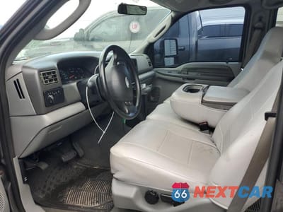 Zdjęcie 7 z 13 samochodu: 2004 FORD F250 SUPER DUTY SUPER DUTY VIN:1FTNW20P14EA28086 - miniatura