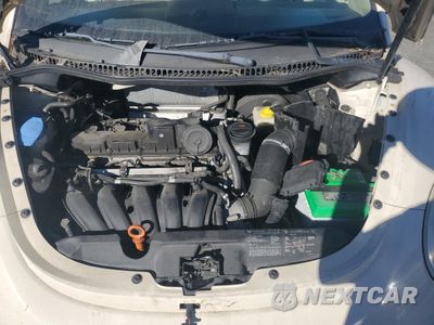 Zdjęcie 11 z 12 samochodu: 2006 VOLKSWAGEN NEW BEETLE CONVERTIBLE OPTION PACKAGE 2 VIN:3VWSG31Y36M314156 - miniatura