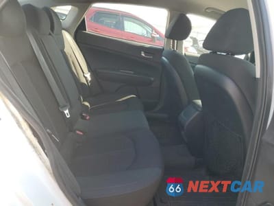 Zdjęcie 10 z 12 samochodu: 2019 KIA OPTIMA LX VIN:5XXGT4L32KG365929 - miniatura