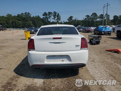 Zdjęcie 6 z 13 samochodu: 2020 CHRYSLER 300 TOURING VIN:2C3CCAAG3LH147505 - miniatura