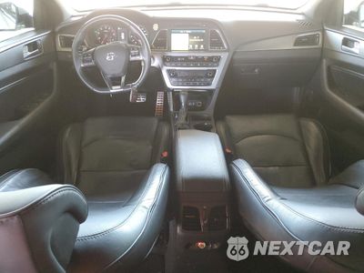 Zdjęcie 8 z 13 samochodu: 2017 HYUNDAI SONATA SPORT VIN:5NPE34ABXHH511329 - miniatura