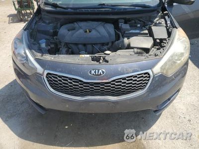 Zdjęcie 11 z 13 samochodu: 2014 KIA FORTE LX VIN:KNAFX4A66E5217866 - miniatura