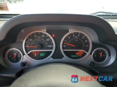 Zdjęcie 9 z 13 samochodu: 2010 JEEP WRANGLER UNLIMITED SPORT VIN:1J4BA3H1XAL167612 - miniatura