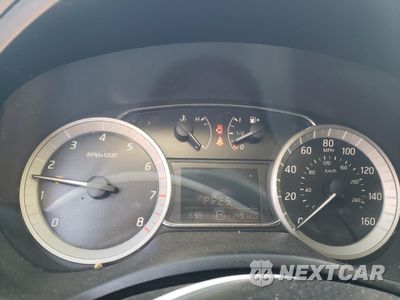 Zdjęcie 9 z 14 samochodu: 2015 NISSAN SENTRA S VIN:3N1AB7AP2FY275468 - miniatura