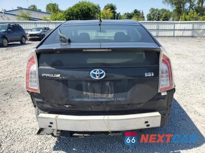 Zdjęcie 6 z 12 samochodu: 2013 TOYOTA PRIUS VIN:JTDKN3DU8D5565193 - miniatura