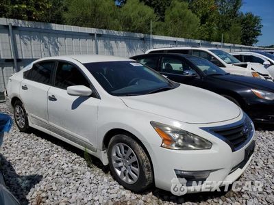 Czwarte zdjęcie samochodu z boku: 2015 NISSAN ALTIMA 2.5 VIN:1N4AL3AP0FC450480 - miniatura