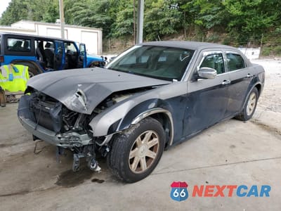 2005 CHRYSLER 300 TOURING 2C3JA53G45H587883 - główne zdjęcie licytacji z USA - miniatura
