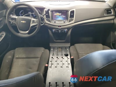 Zdjęcie 8 z 13 samochodu: 2014 CHEVROLET CAPRICE POLICE VIN:6G3NS5U23EL924868 - miniatura