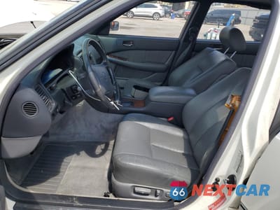 Zdjęcie 7 z 14 samochodu: 1991 LEXUS LS 400 VIN:JT8UF11E0M0092487 - miniatura