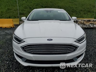 Piąte zdjęcie samochodu w środku: 2018 FORD FUSION SE HYBRID VIN:3FA6P0LU6JR281880 - miniatura
